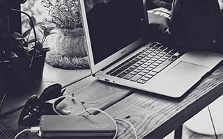 米兰体育在线下载-球员日常：明星明星的私密生活曝光，明星的隐私都包括哪些方面