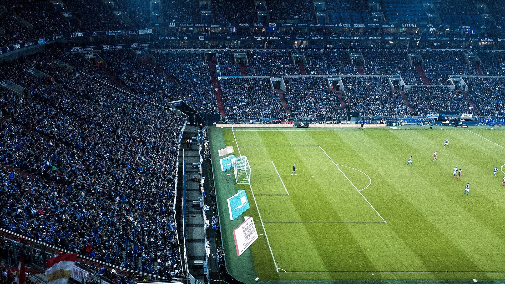 青少年电竞培训成热点：打造下一代行业领军人物，青少年学电竞好吗